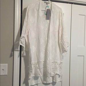 Daniel Rainn cover up/shawl